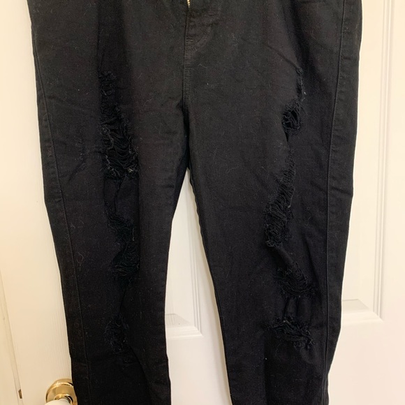 GUESS Distressed Ankle Skinny Jeans - Picture 4 of 7